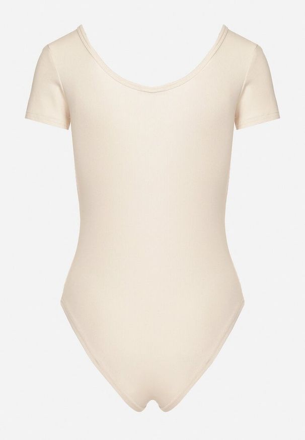 Born2be - Beżowe Bawełniane Body z Prążkowanego Materiału Jublea. Okazja: na spotkanie biznesowe, do pracy. Kolor: beżowy. Materiał: materiał, bawełna, prążkowany. Długość rękawa: krótki rękaw. Długość: krótkie. Styl: elegancki, biznesowy