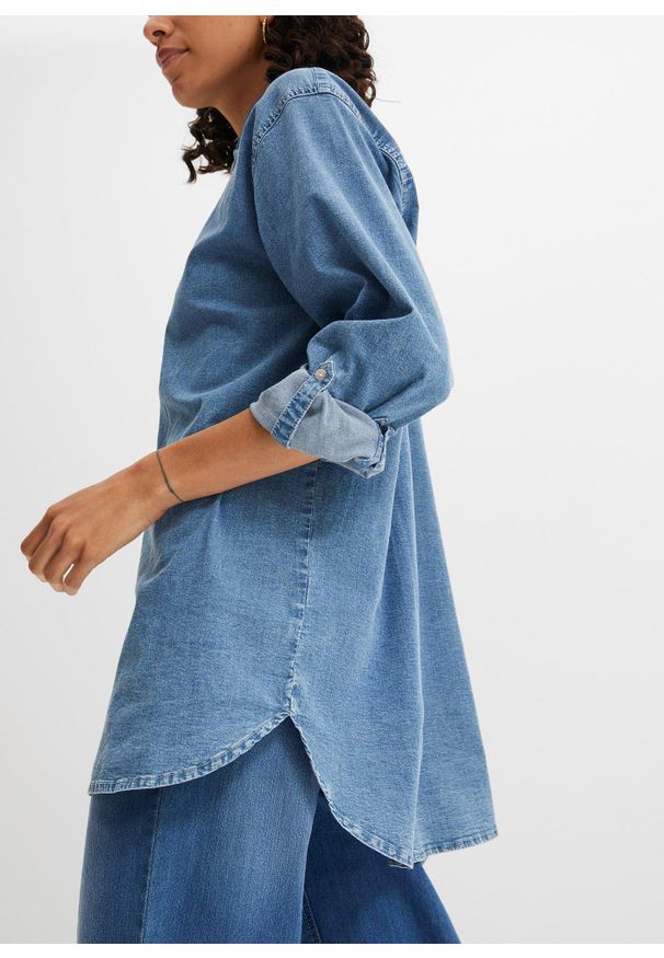 bonprix - Bluzka dżinsowa oversize ze stretchem. Kolor: niebieski. Materiał: materiał