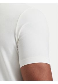 Karl Lagerfeld - KARL LAGERFELD T-Shirt 755040 564235 Kremowy Regular Fit. Typ kołnierza: dekolt w karo. Kolor: kremowy. Materiał: bawełna #4