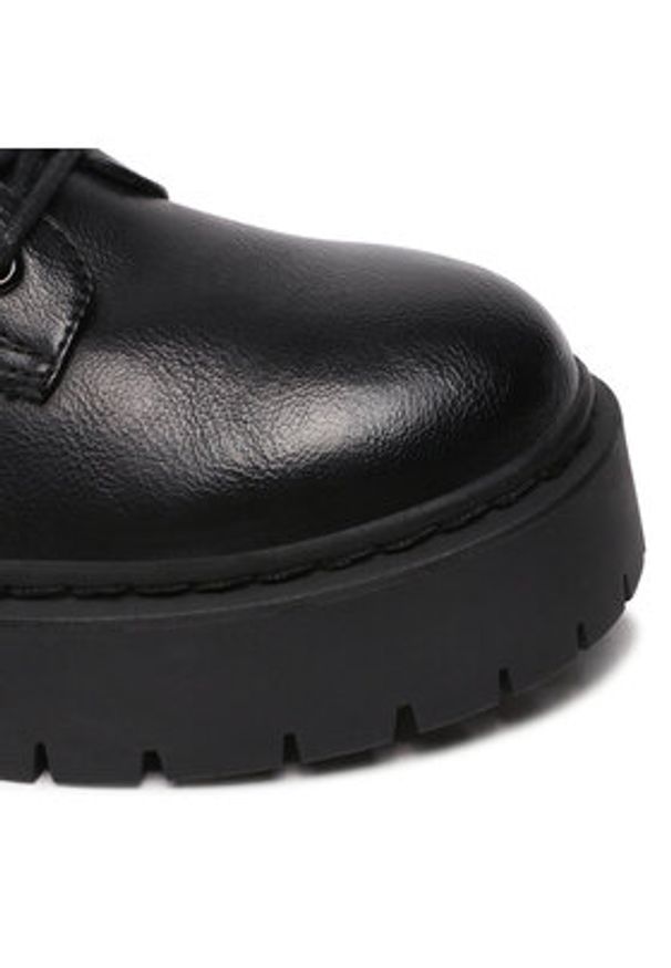 DeeZee Trzewiki H120101-01 Czarny. Kolor: czarny. Materiał: skóra