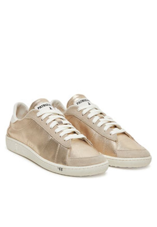 Patrizia Pepe Sneakersy SKIN 2Z0065/L154-Y291 Złoty. Kolor: złoty. Materiał: skóra