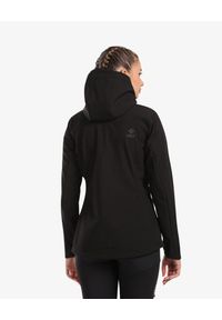 Damska kurtka softshell Kilpi RAVIA-W. Kolor: czarny. Materiał: softshell