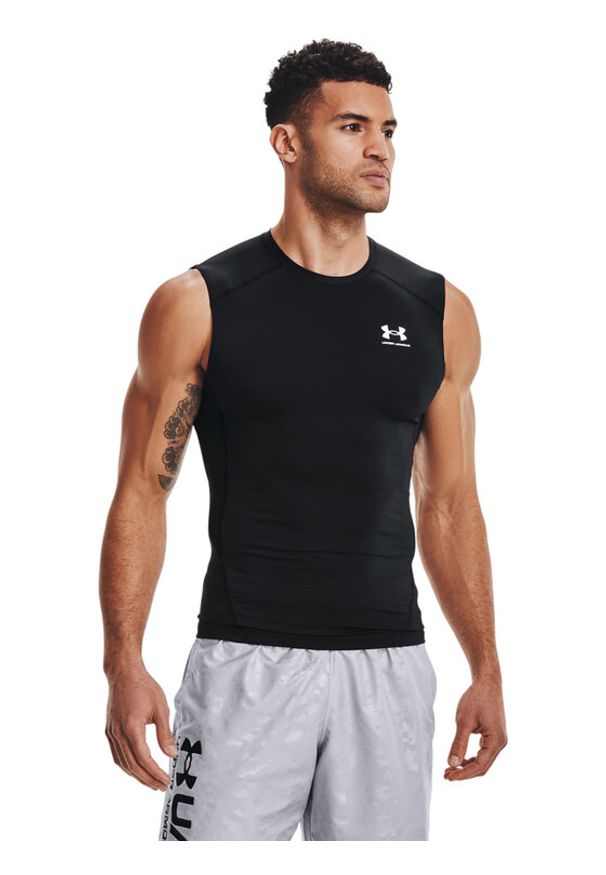 Under Armour Koszulka techniczna HeatGear® 1361522 Czarny Slim Fit. Kolor: czarny. Materiał: syntetyk