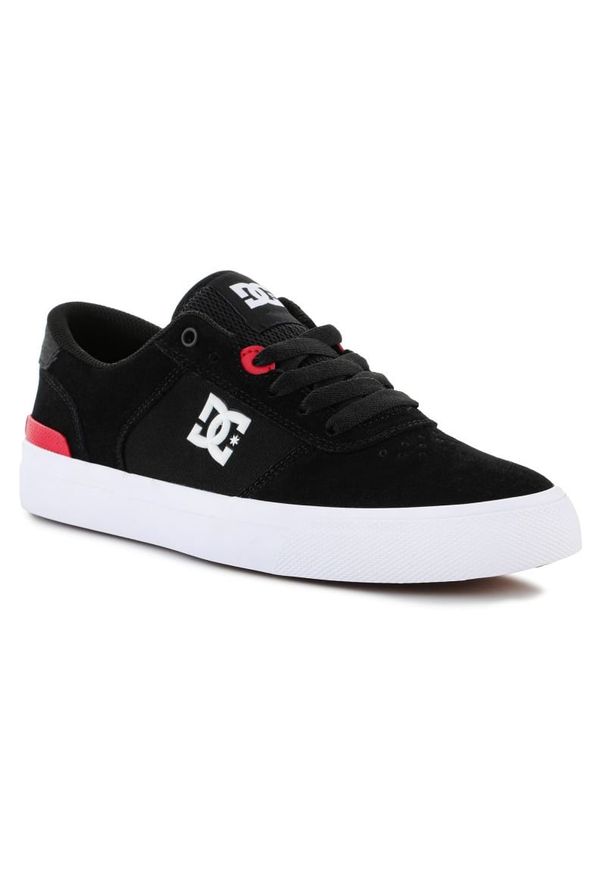 Buty DC Teknic S M 300739-BKW czarne. Kolor: czarny. Materiał: materiał, zamsz, skóra. Szerokość cholewki: normalna. Sport: skateboard