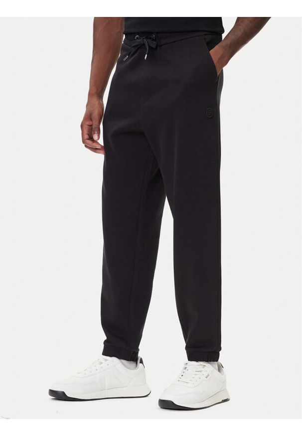 BOSS Spodnie dresowe C-Locsin 116 50544109 Czarny Regular Fit. Kolor: czarny. Materiał: bawełna