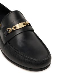 TOMMY HILFIGER - Tommy Hilfiger Lordsy Th Chain Leather Loafer FW0FW08956 Czarny. Kolor: czarny. Materiał: skóra #6