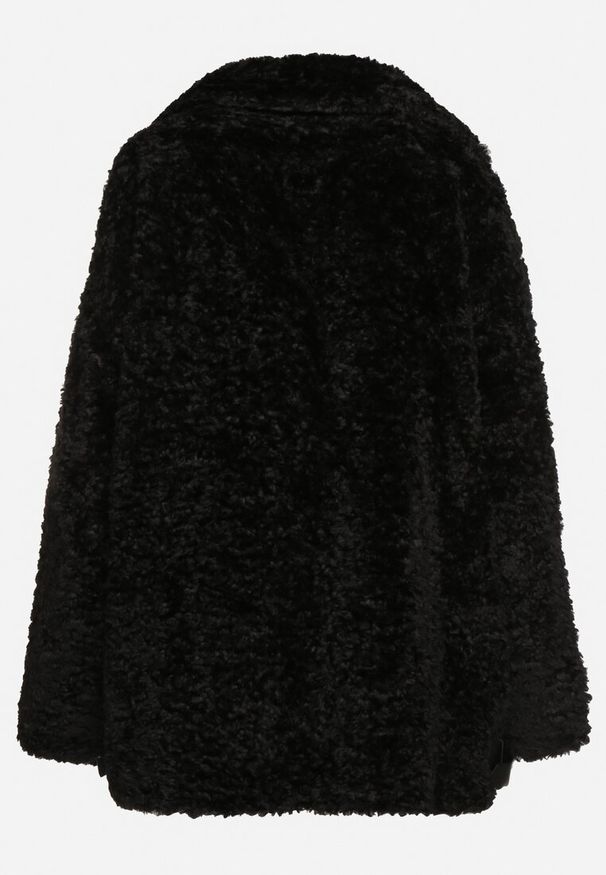 Born2be - Czarna Futrzana Kurtka Płaszcz Dwurzędowy z Dołączonymi Rękawiczkami Hetista. Okazja: na co dzień. Kolor: czarny. Materiał: futro. Styl: elegancki, casual