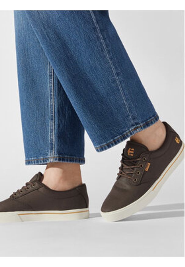 Etnies Sneakersy Jameson 2 Eco 4101000323 Brązowy. Kolor: brązowy. Materiał: materiał