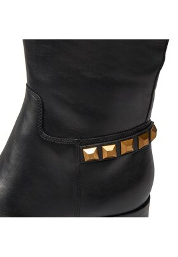 Guess Oficerki FL8BYO LEA11 Czarny. Kolor: czarny. Materiał: skóra