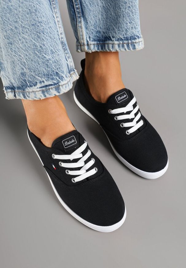 Born2be - Czarne Tenisówki Vices w Klasycznym Stylu Telanisea. Okazja: na co dzień. Kolor: czarny. Styl: klasyczny