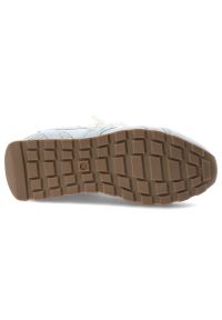 Sneakersy damskie S.Barski, cholewka skóra naturalna zamszowa perforowane wstawki wiązanie klasyczne fason niski zaokrąglony nosek kontrastowa podesz. Kolor: niebieski. Materiał: zamsz, skóra. Szerokość cholewki: normalna #3