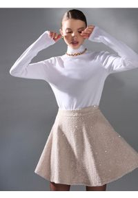 Sinsay - Spódnica mini z połyskującym cekinami - kremowy. Kolor: kremowy #1