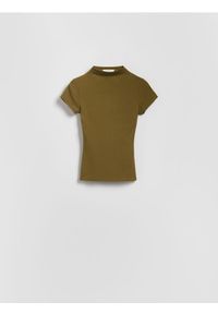 Reserved - T-shirt slim fit z wiskozą - oliwkowy. Kolor: oliwkowy. Materiał: wiskoza