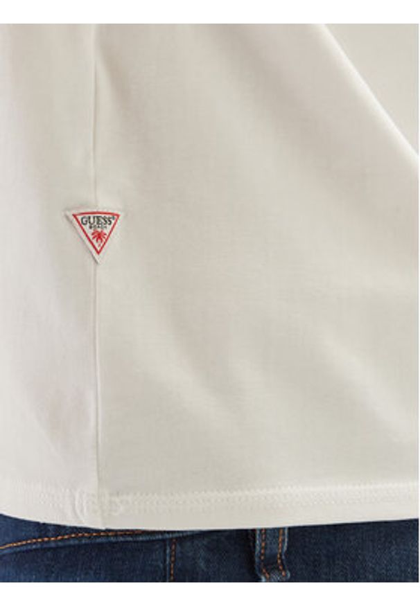 Guess T-Shirt F6GI00 J1314 Biały Slim Fit. Kolor: biały. Materiał: bawełna