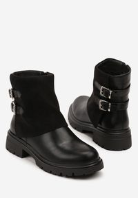 Born2be - Czarne Botki Typu Bikery Ozdobione Klamrami i Wywiniętą Cholewką Alisttie. Okazja: na co dzień. Zapięcie: klamry. Kolor: czarny. Materiał: jeans. Szerokość cholewki: normalna. Wzór: aplikacja. Styl: casual, elegancki #4