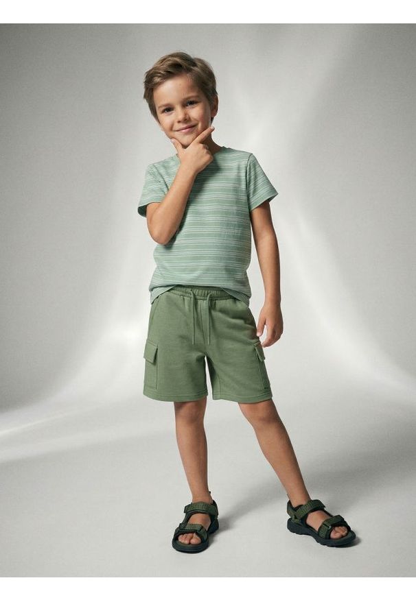 Sinsay - Szorty z pianki scuba - zielony. Kolor: zielony