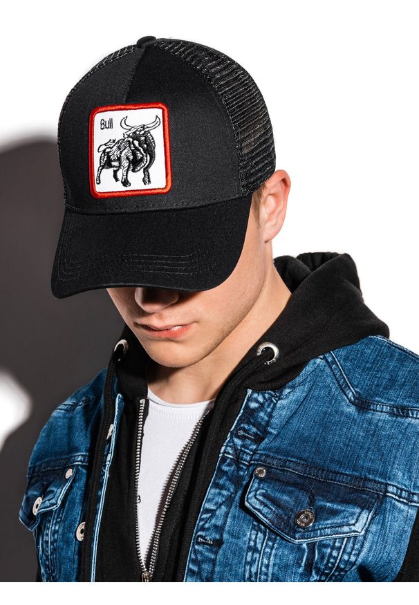 Ombre Clothing - Czapka męska z daszkiem H070 - czarna - uniwersalny. Kolor: czarny. Materiał: poliester
