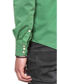 Wrangler - KOSZULA WRANGLER WESTERN SHIRT FAIRWAY GREEN W5965MV1Q. Materiał: jeans. Styl: elegancki #9