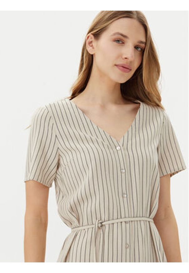Vero Moda Sukienka letnia Mymilo 10322976 Beżowy Loose Fit. Kolor: beżowy. Materiał: wiskoza, len. Sezon: lato