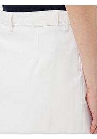 TOMMY HILFIGER - Tommy Hilfiger Spódnica jeansowa WW0WW44391 Biały Regular Fit. Kolor: biały. Materiał: bawełna #4