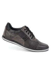 Polbut Buty męskie casual 1801P szare. Okazja: na co dzień. Zapięcie: pasek. Kolor: szary. Materiał: jeans, skóra. Wzór: paski. Sezon: lato, wiosna, jesień. Styl: casual #9