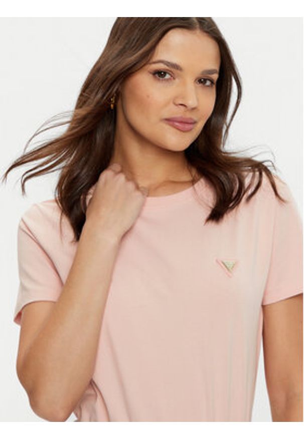 Guess T-Shirt V4YI09 J1314 Różowy Oversize. Kolor: różowy. Materiał: bawełna