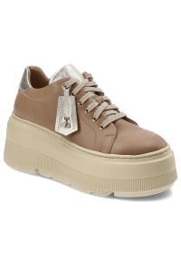Brązowe Sneakersy Libero Modne Obuwie Damskie. Okazja: na co dzień. Zapięcie: sznurówki. Kolor: brązowy. Materiał: skóra, jeans. Styl: sportowy, elegancki, casual