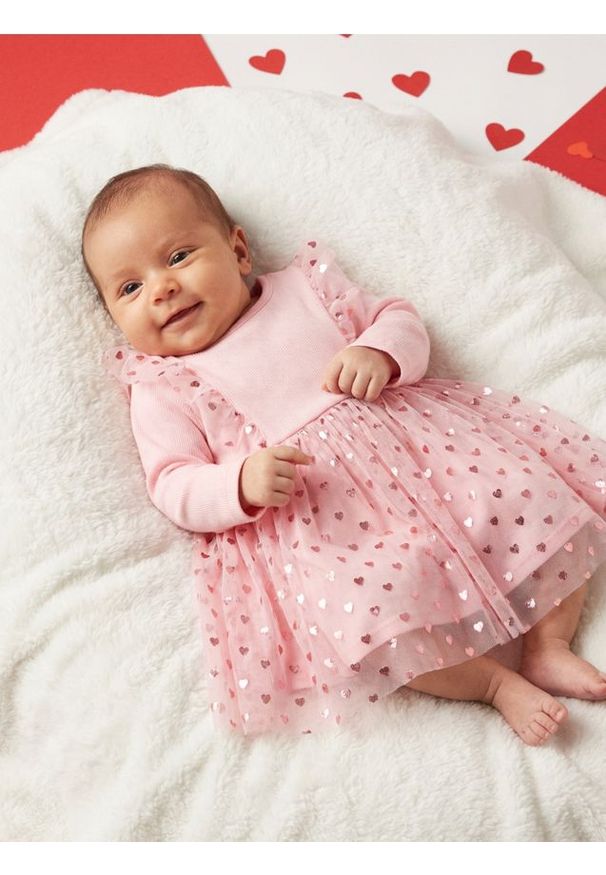 Sinsay - Sukienka z tiulową spódniczką w serduszka - różowy. Kolor: różowy. Materiał: tiul