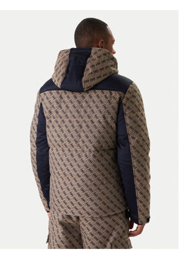 Guess Kurtka narciarska M5BL0N WF182 Beżowy Regular Fit. Kolor: beżowy. Materiał: syntetyk. Sport: narciarstwo