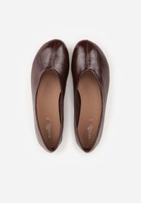 Renee - Brązowe Gładkie Balerinki Basic z Zaokrąglonym Noskiem Kaleta. Okazja: na co dzień. Kolor: brązowy. Materiał: skóra, jeans. Wzór: gładki. Styl: casual, klasyczny #4