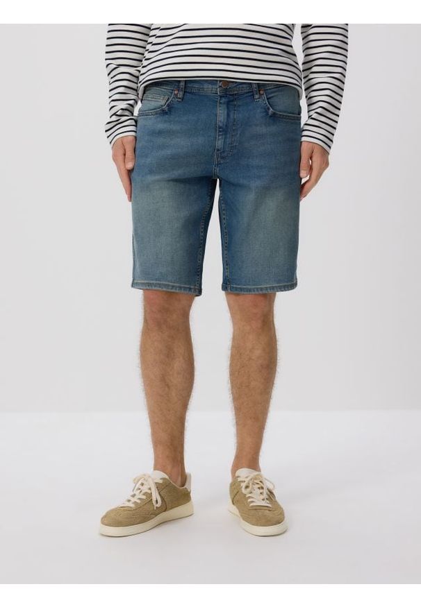 Reserved - Jeansowe szorty slim fit - indigo jeans. Materiał: jeans