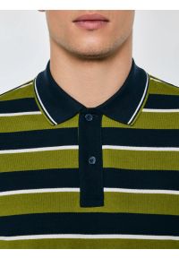 Big-Star - Koszulka męska polo w paski granatowo-zielona Seulis 301. Okazja: na co dzień. Typ kołnierza: polo. Kolor: zielony. Materiał: dzianina, jeans, żakard. Wzór: paski. Styl: casual, elegancki, sportowy, klasyczny #3