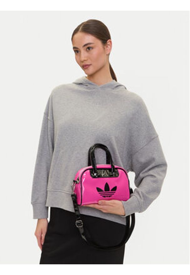 Adidas - adidas Torebka Adicolor Mini Bowling JX0249 Różowy. Kolor: różowy. Materiał: skórzane