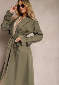 Renee - Ciemnozielony Płaszcz Trencz Dwurzędowy Taliowany Paskiem z Patkami na Rękawach Diore. Kolor: zielony. Materiał: tkanina #5