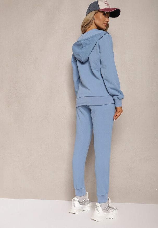 Renee - Niebieski Casualowy Komplet Dresowy z Domieszką Bawełny Bluza z Kapturem i Spodnie Joggery Sineva. Kolor: niebieski. Materiał: dresówka, bawełna