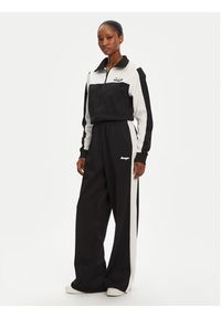 Hugo - HUGO Spodnie dresowe Nelarina_B 50537080 Czarny Regular Fit. Kolor: czarny. Materiał: bawełna, syntetyk #5