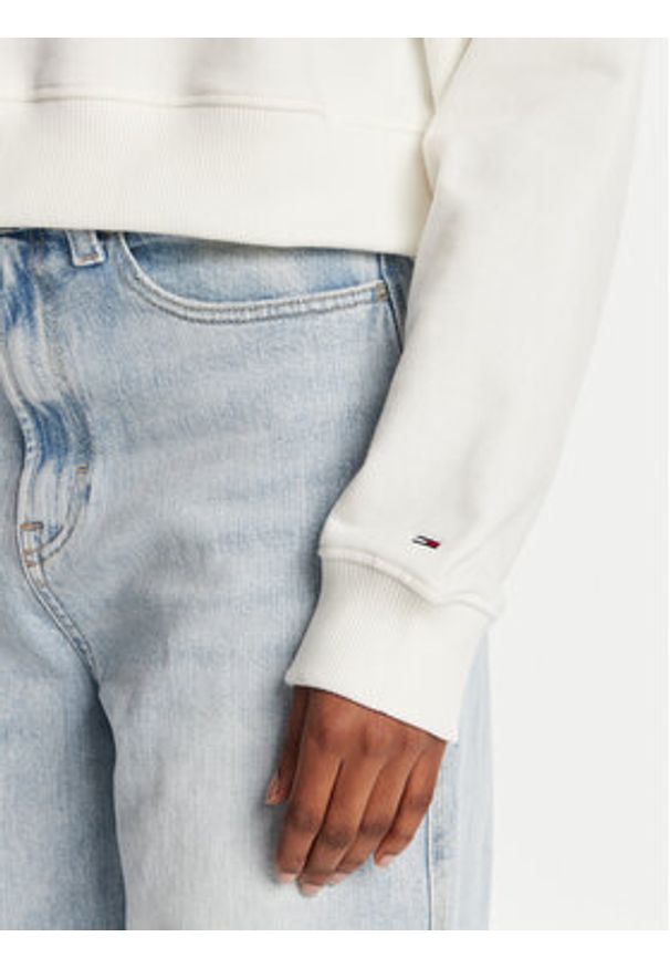 Tommy Jeans Bluza DW0DW21345 Biały Relaxed Fit. Kolor: biały. Materiał: bawełna