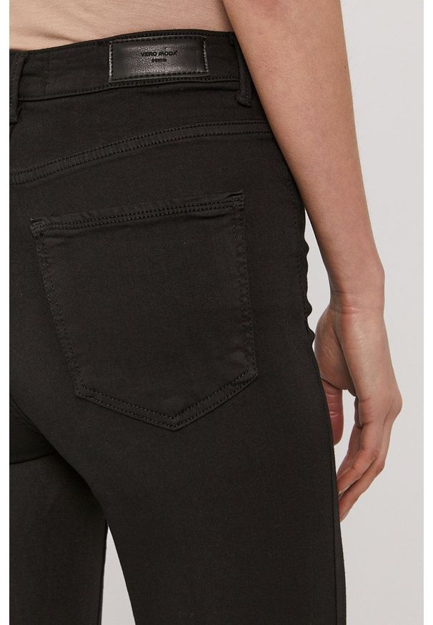 Vero Moda Jeansy damskie high waist. Stan: podwyższony. Kolor: czarny