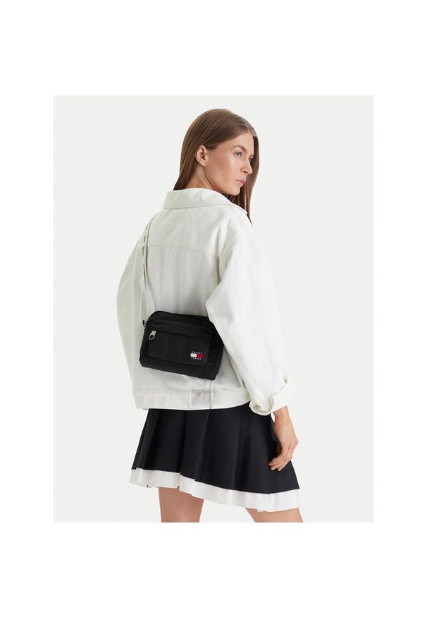 Torebka Tommy Jeans. Kolor: czarny