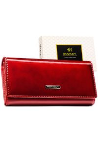 ROVICKY - Duży, poziomy, czerwony portfel damski ze skóry naturalnej i ekologicznej zamykany zatrzaskiem - Rovicky. Kolor: czerwony #1