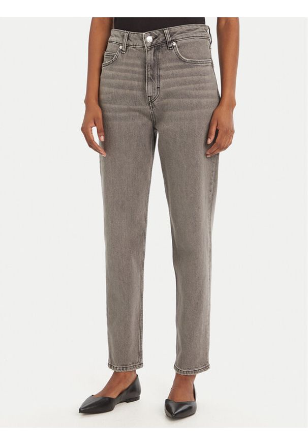 Hugo - HUGO Jeansy 50544798 Szary Straight Fit. Kolor: szary