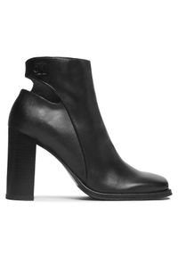 Calvin Klein Jeans Botki Heel Zip Boot Lth YW0YW01070 Czarny. Kolor: czarny. Materiał: skóra