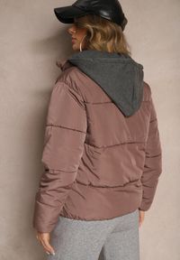 Renee - Fioletowa Pikowana Kurtka z Odpinanym Kapturem Miarisa. Okazja: na co dzień. Kolor: fioletowy. Materiał: jeans. Wzór: aplikacja. Styl: klasyczny, casual, elegancki #4
