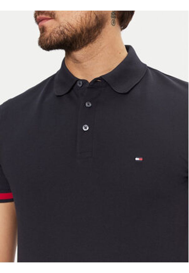 TOMMY HILFIGER - Tommy Hilfiger Polo Flag Cuff MW0MW37518 Granatowy Slim Fit. Typ kołnierza: polo. Kolor: niebieski. Materiał: bawełna