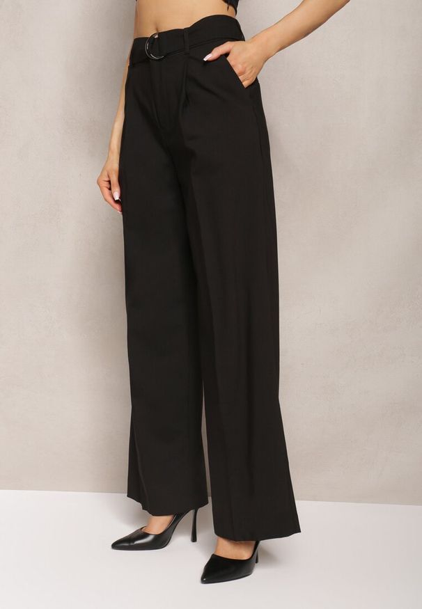 Renee - Czarne Spodnie Szerokie High Waist Zapinane na Klamrę z Materiałowym Paskiem Etela. Okazja: na co dzień. Stan: podwyższony. Kolor: czarny. Materiał: materiał. Styl: elegancki, casual