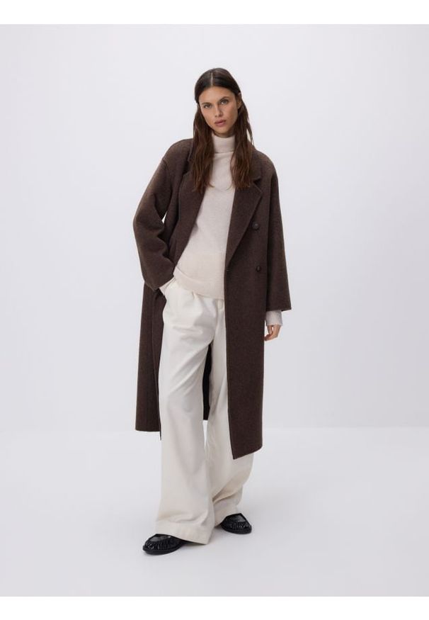 Reserved - Płaszcz handmade z wełną - ciemnobrązowy. Kolor: brązowy. Materiał: wełna