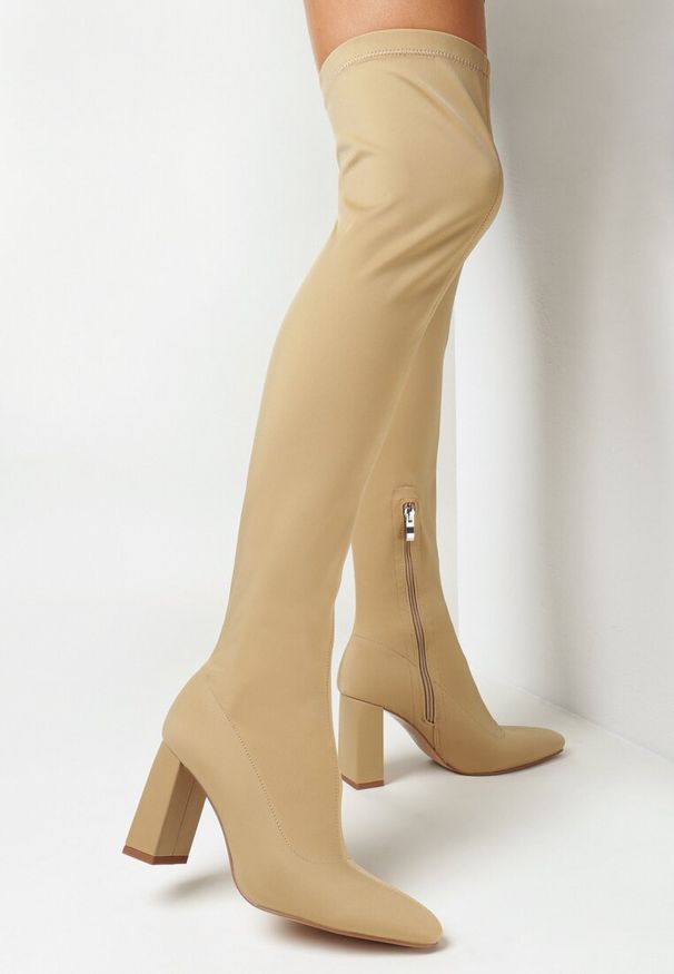 Born2be - Ciemnobeżowe Kozaki na Obcasie z Dopasowaną Cholewką za Kolano Pofigar. Okazja: na co dzień. Wysokość cholewki: za kolano. Kolor: beżowy. Materiał: dzianina. Szerokość cholewki: normalna. Obcas: na obcasie. Styl: casual, elegancki. Wysokość obcasa: średni