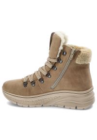 Brązowe Botki Rieker Ocieplane Obuwie Damskie. Okazja: na spacer, na co dzień. Kolor: beżowy. Materiał: skóra ekologiczna. Szerokość cholewki: normalna. Obcas: na obcasie. Styl: casual, elegancki, klasyczny. Wysokość obcasa: średni #8