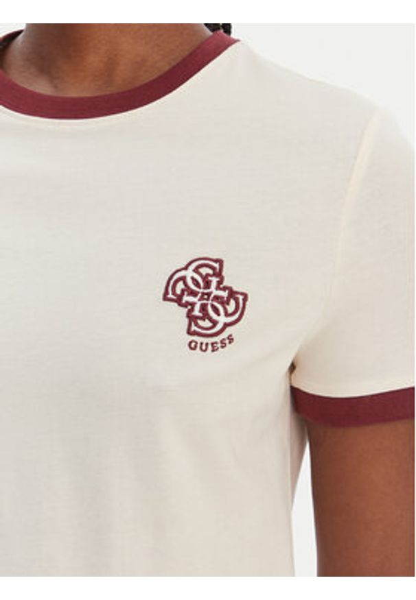 Guess T-Shirt V6GI05 K2966 Écru Regular Fit. Kolor: kremowy. Materiał: bawełna