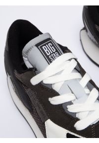Big-Star - Sneakersy męskie z zamszowymi wstawkami czarne NN174347 906. Okazja: na co dzień, na spacer. Kolor: czarny. Materiał: zamsz. Sport: turystyka piesza
